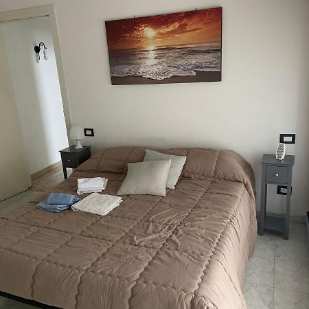 La Casa Di Giada Apartment Peschiera Borromeo Bagian luar foto